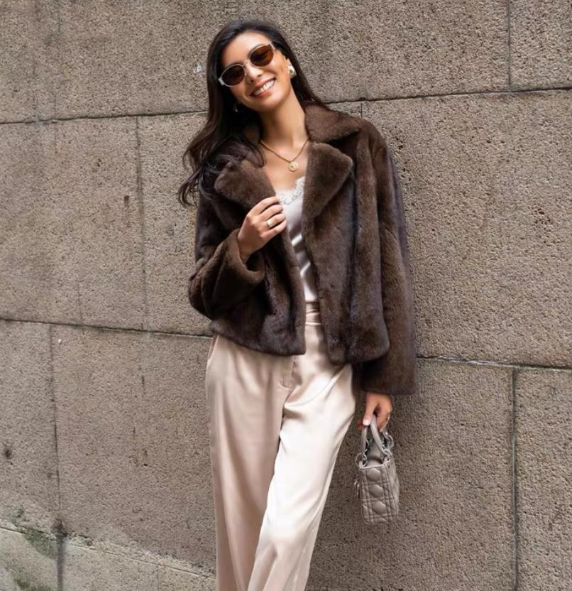 Women's 100% Genuine Mink Fur  - Street Fashion Logo review and price