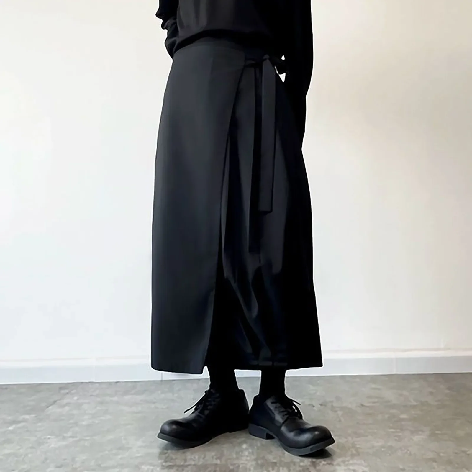 Retro Dark Style Men's Skirt P - Street Fashion Style Male review and price